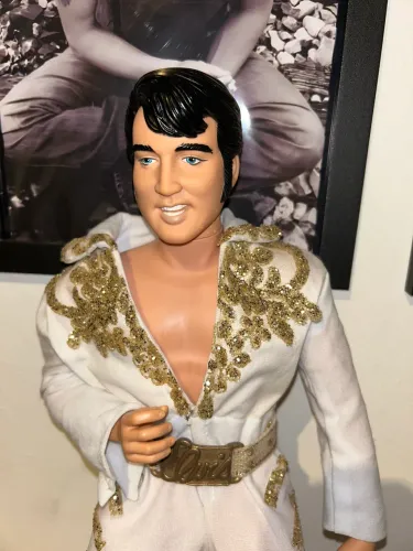 Boneco do Elvis Presley raro e colecionável. Ano de Fabricação 1984