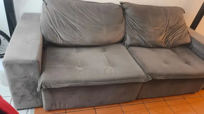 Sofá retrátil e reclinável 4 lugares cinza - grande e muito confortável 