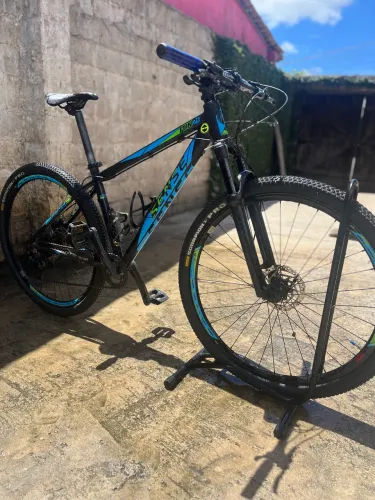 Vende-se Bicicleta SENSE FUN