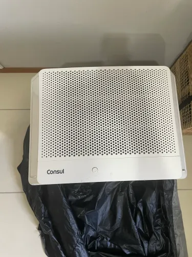 AR CONDICIONADO JANELA CONSUL 10.000 BTUS CONTROLE REMOTO
