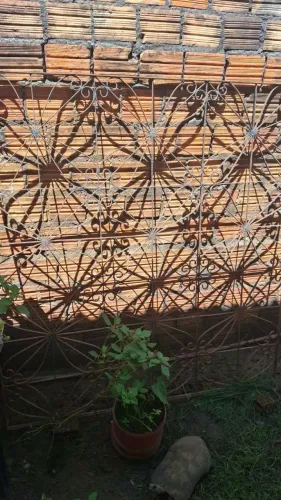 3 Grades de ferro para janela