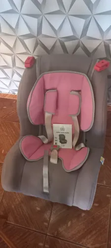 Cadeirinha de carro para criança 