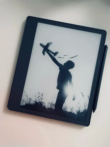 KINDLE SCRIBE 32 GB - ESTADO DE NOVO (SEM MARCAS DE USO)