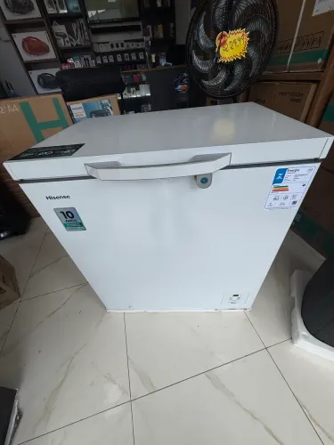 Freezer Horizontal Hinsese 198Litros Bivolts