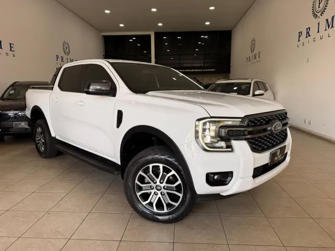 Ford Ranger Black 2.0 4X2 CD TB Diesel Aut. 2026