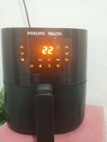 Vendo Air fryer semi-nova estou vendendo pq estou precisando do dinheiro