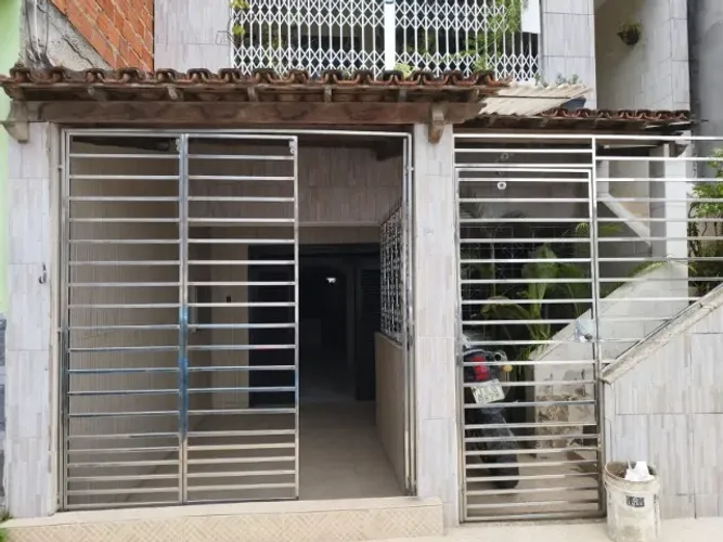 Casa à Venda em Santo Amaro da Purificação - BA