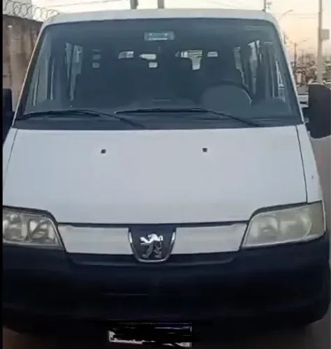 Peugeot Boxer 2.3 Minibus 15/16l TB Diesel. 2010