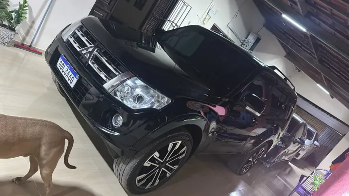 Mitsubishi Pajero HPE Full 3.2 4X4 T.i.dies. 5P AUT 2013