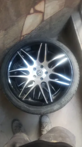 Roda aro 20 5x114 pneus zero