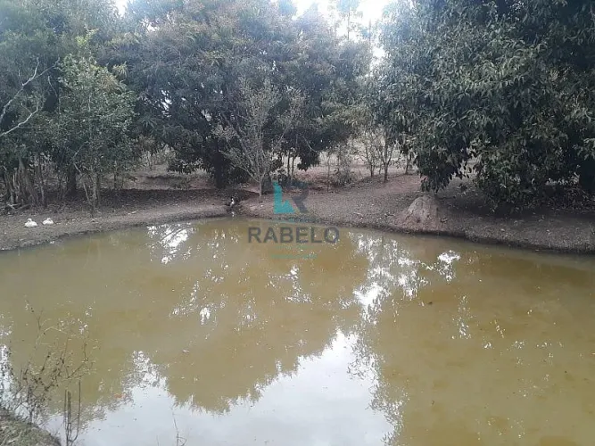 CHÁCARA COM CASAS E LAGOS Á VENDA EM GUARATINGUETÁ-SP