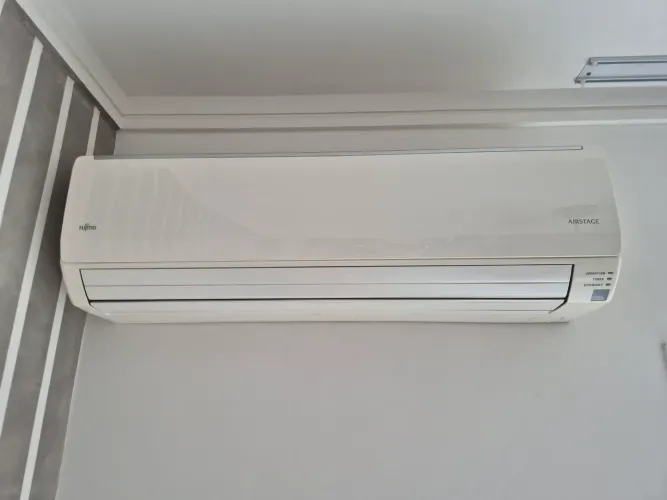 Ar Condicionado Fujitsu Airstage 18.000 btus Frio