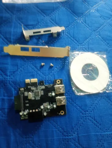 Vendo placa USB 3.0 ,nova zera leia localização informações