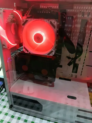V/T em iPhone PC gamer Xeon V3 top