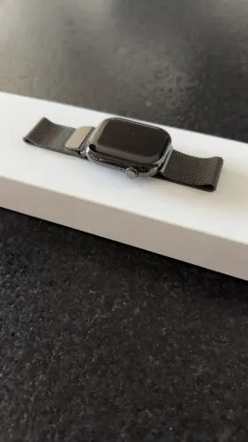 Apple Watch S10 Titanium