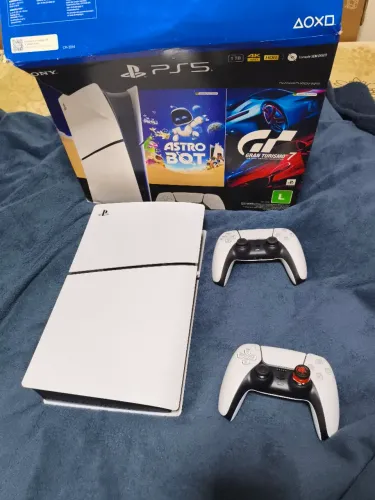 Vende-se ps5 novo 3 meses de uso 