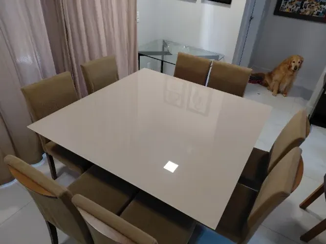 Conjunto mesa de jantar com 8 lugares