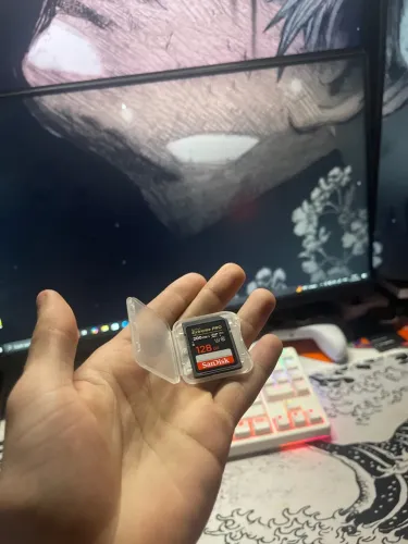 Cartão de memória SDXC 128GB 200Mb