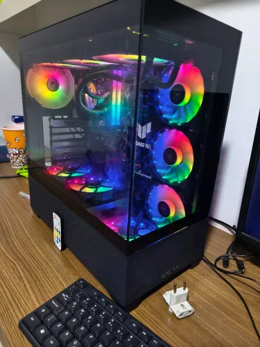 Gabinete Galax Saturno Aquário Mid Tower + 7 Fans ARGB + Controladora