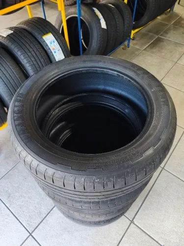 Pneus Goodyear Wrangler 205/55 R17