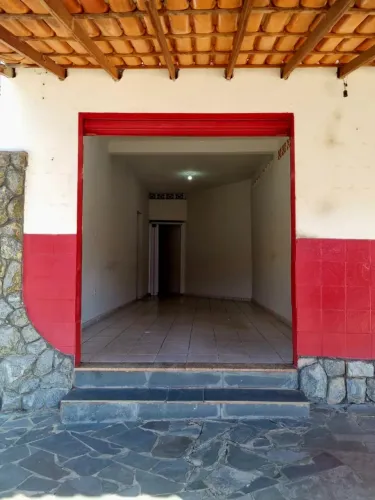 Alugo Ponto Comercial no bairro Santa Rita