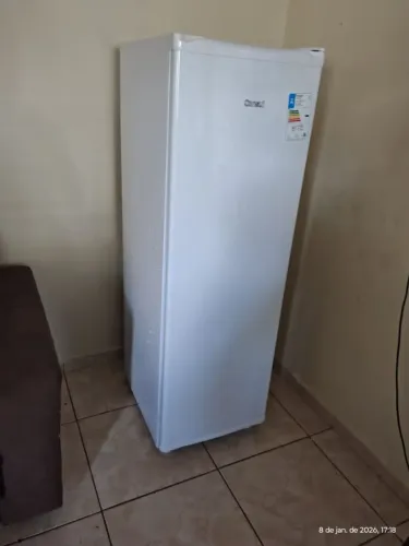 Freezer vertical Consul