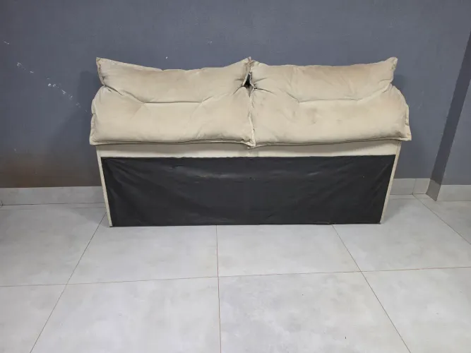 Cabeira de cama king com estofado