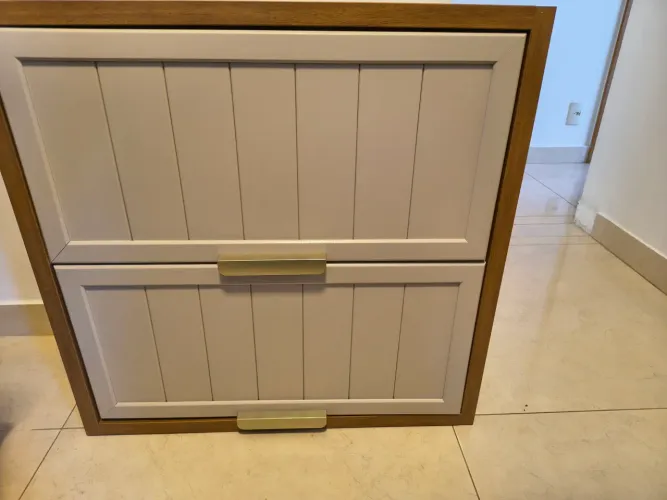 Armário alto 80 cm basculante