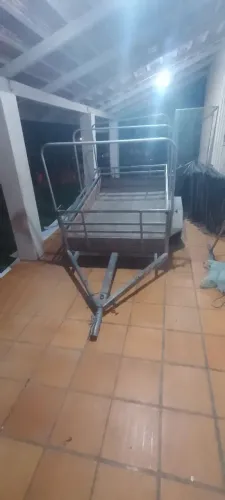 Carretinha reboque estilo fazendinha