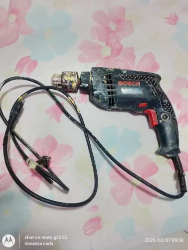 Vendo Furadeira Bosch