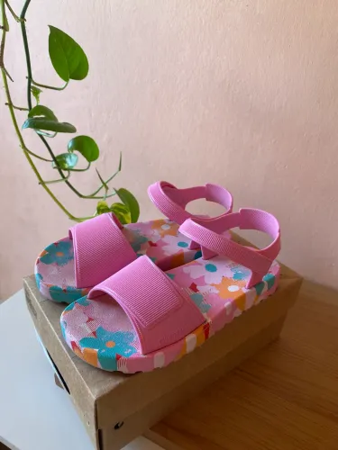 Sandália Melissa T 33 - Para vender logo 