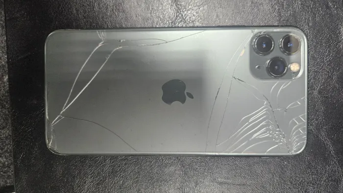 Vende-se IPhone 11pro Max