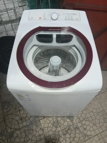 Vendo máquina de lavar roupa Brastemp ative 11kg 220w