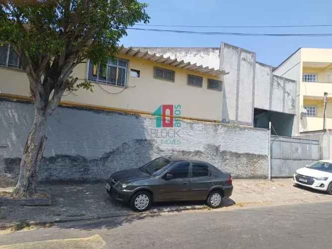 Rocha Miranda | Galpão
