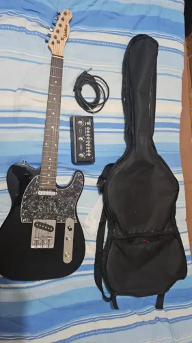 Guitarra Waldman Gte-100t, Maple, 2x Single Coil, Hard Wood e CUBE BABY VEDO Pedal de Efei
