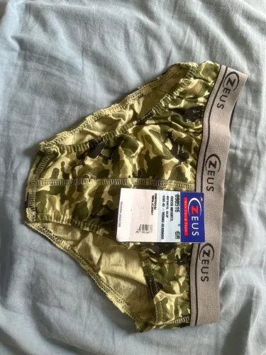 Cueca Zeus infantil TAM Gr 8 a 10 anos
