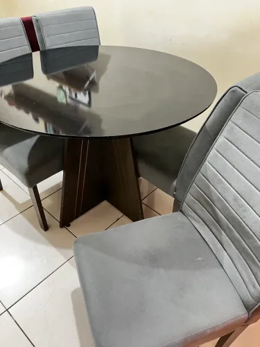 Mesa+4 cadeiras
