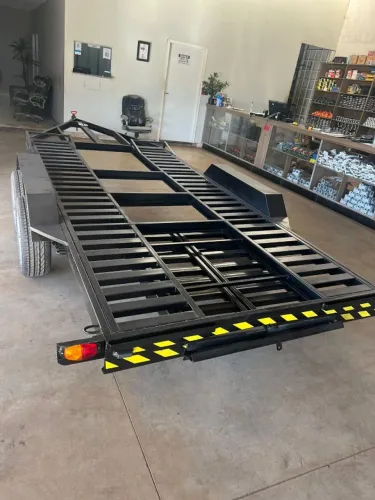REBOQUE PARA TRANSPORTE DE CARROS