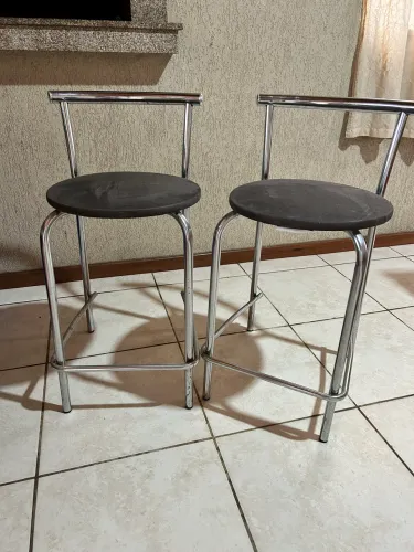 Duas banquetas