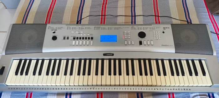 Teclado Yamaha