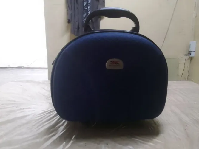 Mala de mão  frasqueira _ 50 reais 