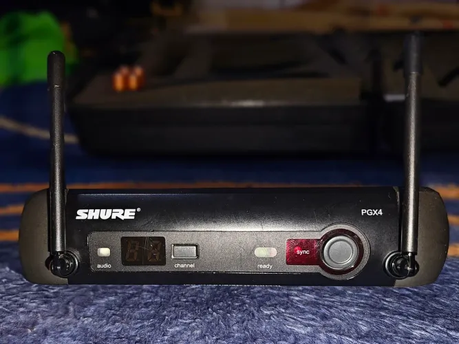 Microfone Shure PGX4 Lapela Condensador Violino e Sax 