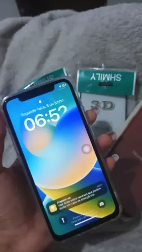 iPhone XS