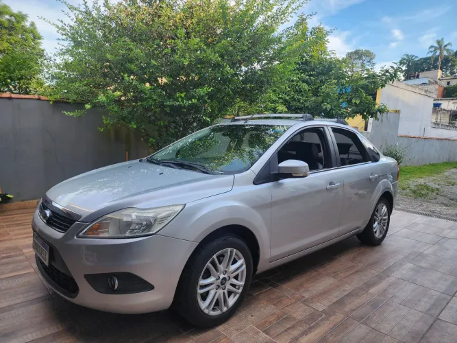 Ford Focus Sedan 2.0 16v/2.0 16V Flex 4P Aut. 2013