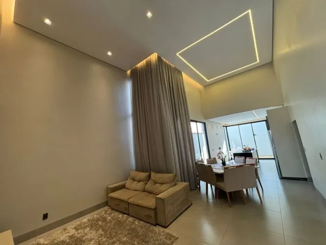 Casa à venda no condomínio Pinheiro em Uberlândia