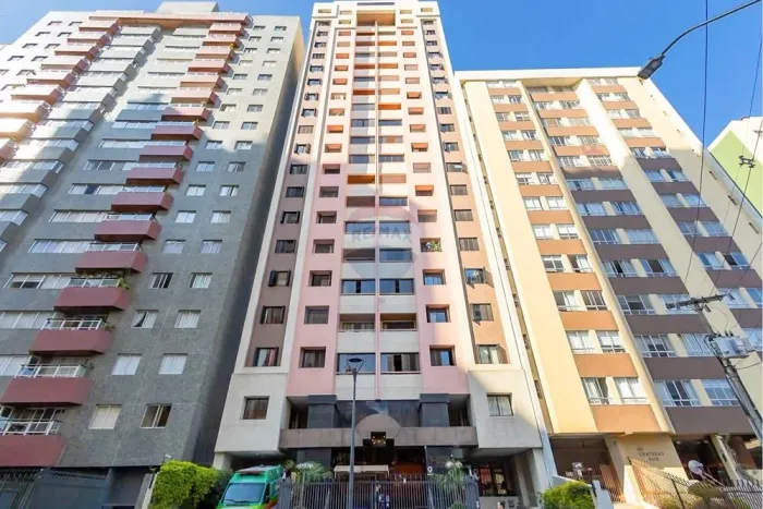Apartamento para locação, 3 quartos e 1 suite, semi mobiliado, Bairro Agua Verde