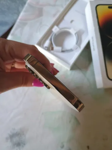 iPhone 14 PROMAX 256 dourado 