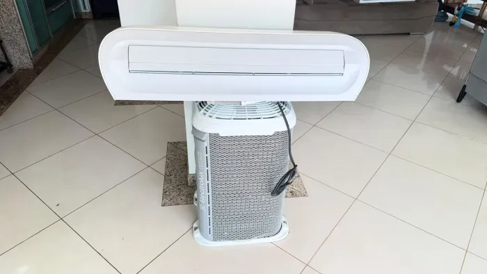 Ar-Condicionados Inverter - Electrolux 24.000 BTUs e Agratto 9.000 BTUs
