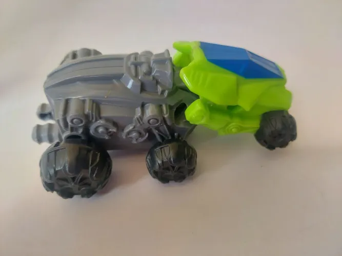 Carrinho Smash Claw Hot Wheels Battle Force 5 McDonald's