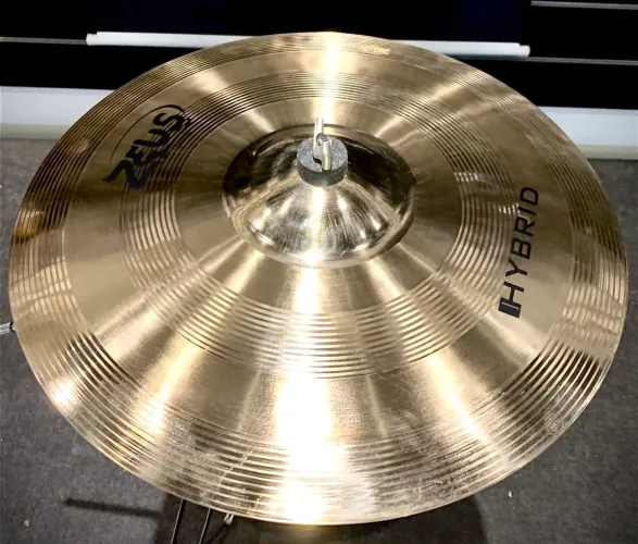 Prato bateria crash Zeus Hybrid 18